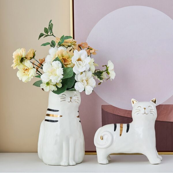 Cute Ceramic Cat Flower Pot Nordic Home Decoration Pots for Plants Ceramic Planter Balcony Living Room Decor Animal Sculpture