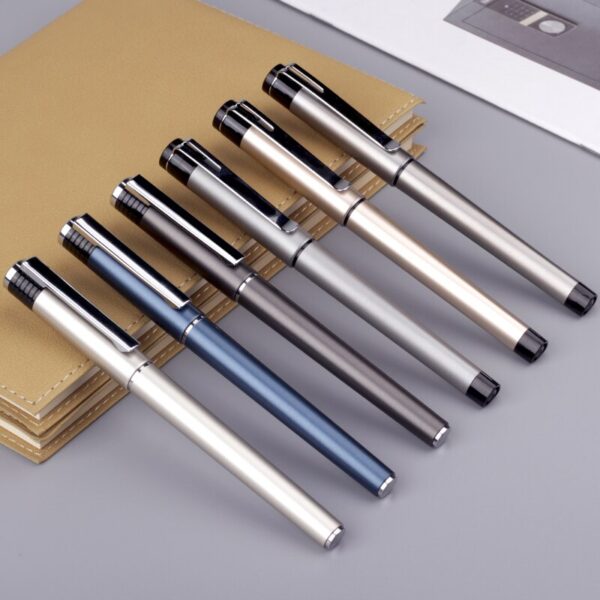 Deli Gel pen Send refill Business Office ABS 0.5 signing pen 0.7 Bold Carbon pen black write 1.0 student Signature pen set